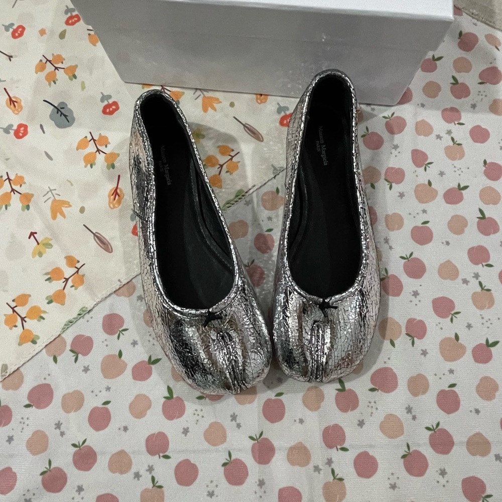 Maison Martin Margiela Silver Textured Tabi Ballet Flats